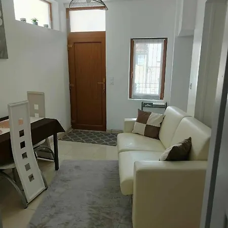 Apartamento La Mateo Spacieux Pres Du Centre Et De Saint-emilion Castillon-la-Bataille